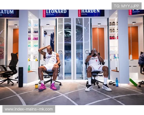 快船更衣室矛盾公开化，冬窗补强成必需