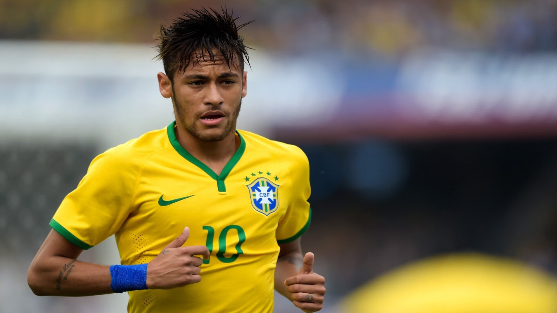 世界杯首次启用半自动越位球鞋芯片 实时追踪球员位置